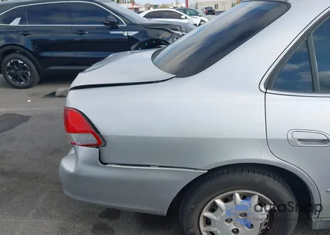 2002 Honda Accord 2.3 Lx from USA, damaged, VIN 3HGCG66532G706782